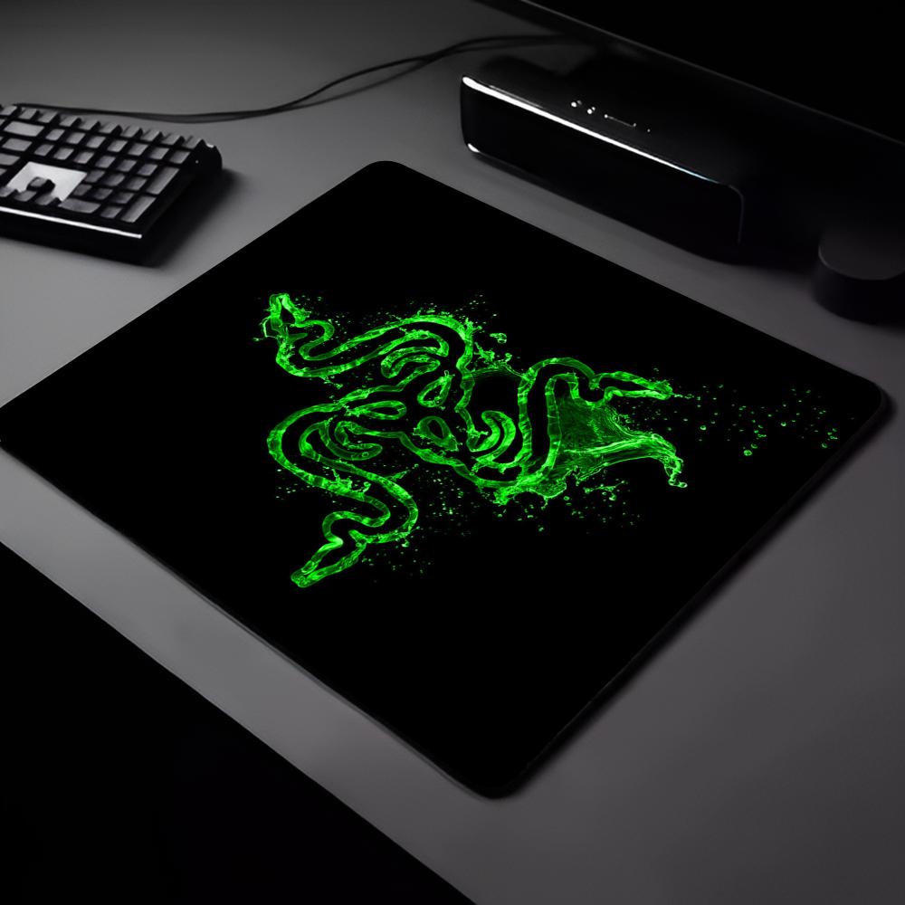 Razer logo Mouse Pad E-sports  - Esports Gaming Maus recensione e prezzo