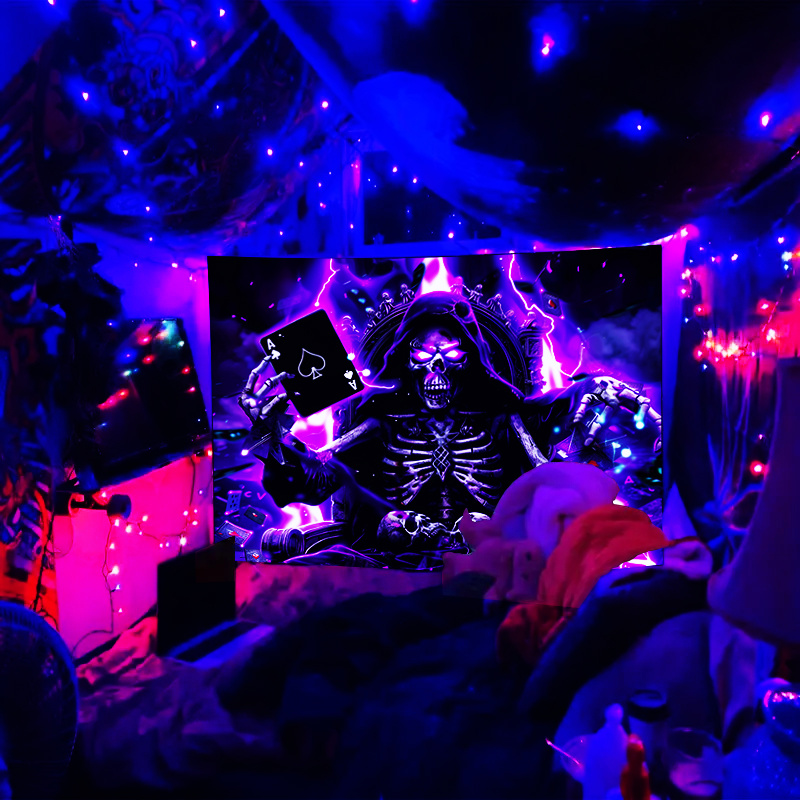 VIKAMA Dark Poker King Skull T - Esports Gaming Kings recensione e prezzo